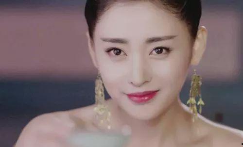 大荧幕女明星,揭秘大荧幕女明星的璀璨人生