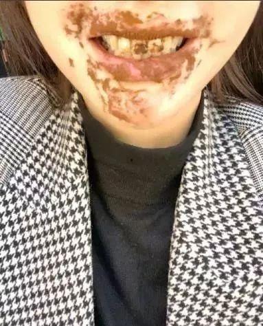 网红需要自黑,网红的幽默自黑之路