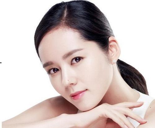 哪个明星脸上有痣,揭秘拥有独特印记的璀璨星辉